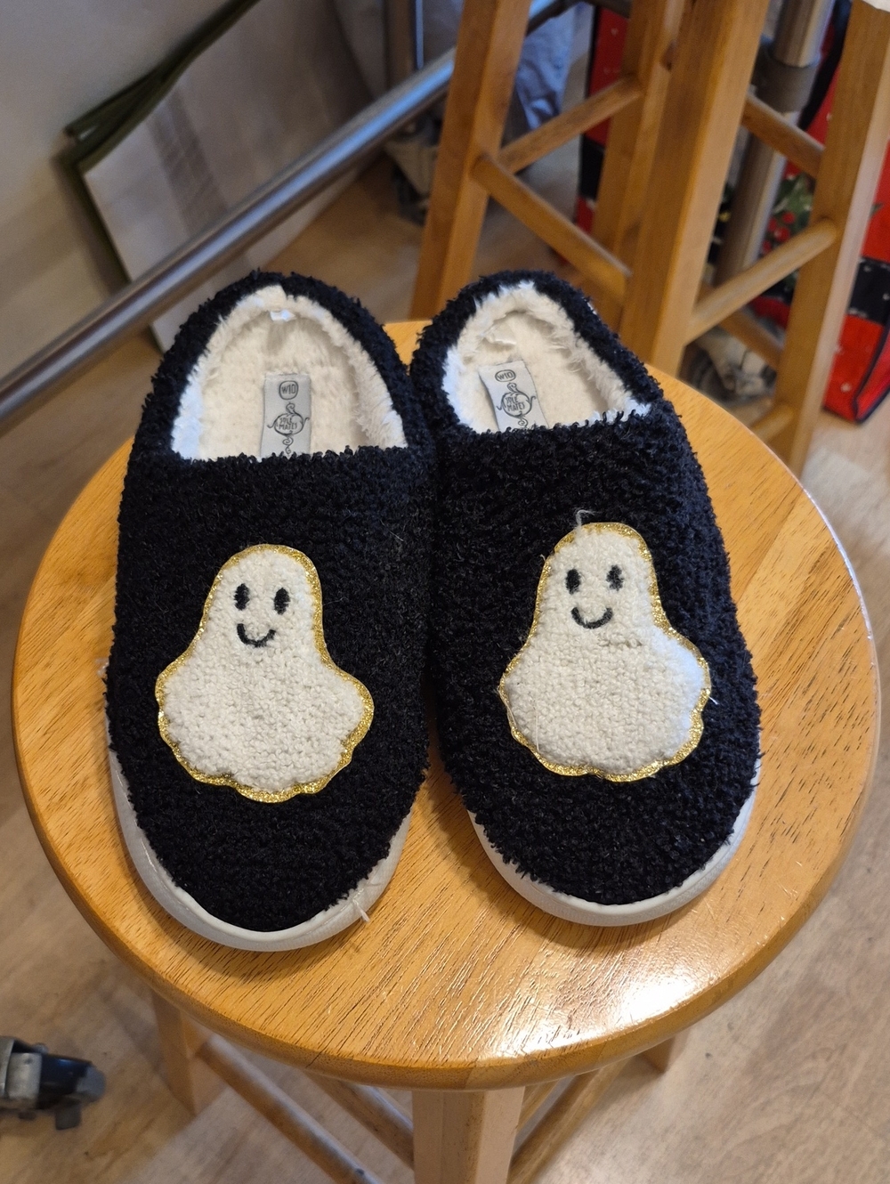 Sole Mates Black White & Gold Fuzzy Ghost Slippers